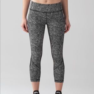Lululemon Pace Rival Crop Leggings 22”